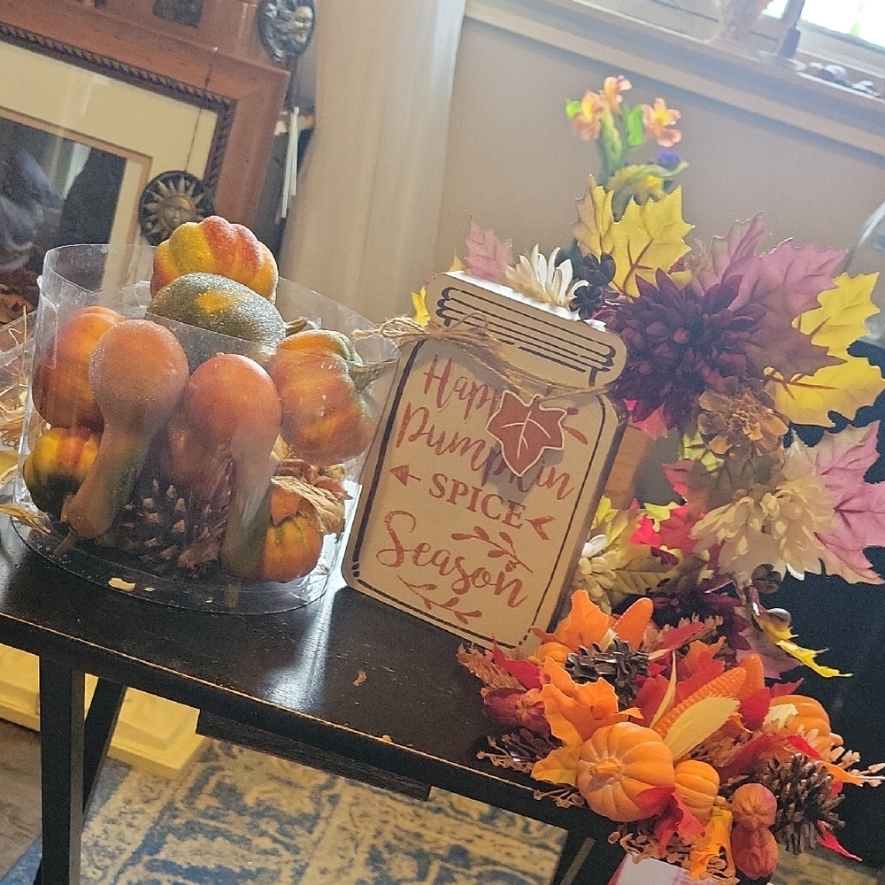 Autumn Harvest Pumpkin Spice Decor Set, Never Used,bowl Filler/ Sign/2 Silk Ring